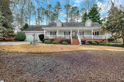 109 Holder St, Liberty, SC, 29657-9594 | Card Image