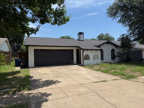 1002 Mill Run Dr, Allen, TX, 75002-1916 | Card Image