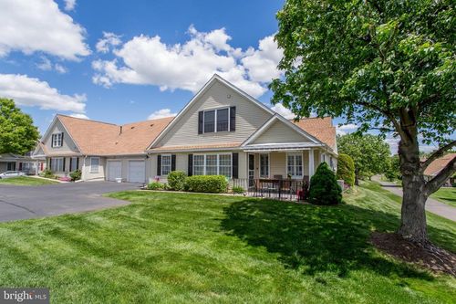 31 Avenrowe Ct, Fairless Hills, PA, 19030-4407 | Card Image