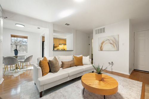105-3627 Menchaca Road, Austin, TX, 78704 | Card Image