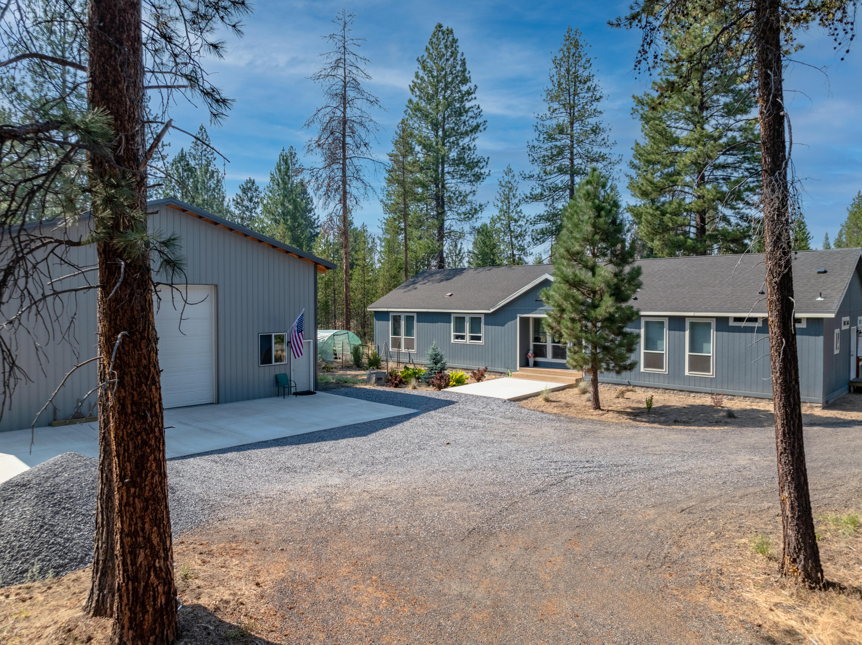 AL Jean Rd, LA Pine, OR 97739