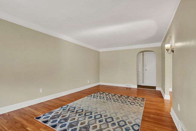 381 May St, House other with 2 bedrooms, 1 bathrooms and 1 parking in Belle Vernon PA | Image 6