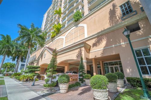 707-17555 Atlantic Blvd, Sunny Isles Beach, FL, 33160-2993 | Card Image