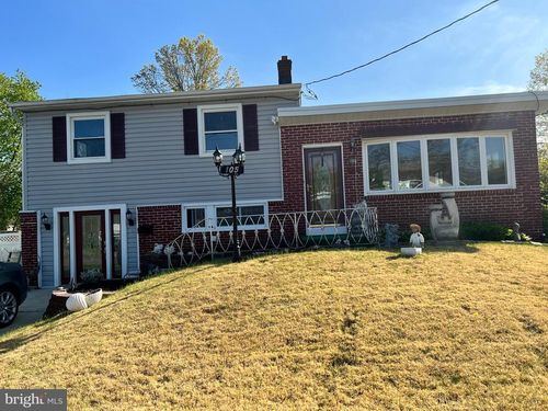 105 Gloucester Ave, SOMERDALE, NJ, 08083-1713 | Card Image