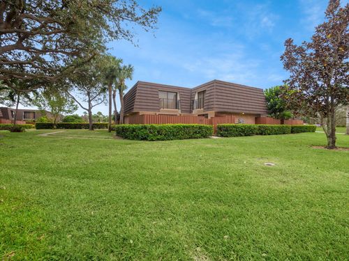 2005 20th Ct, Jupiter, FL, 33477-9026 | Card Image