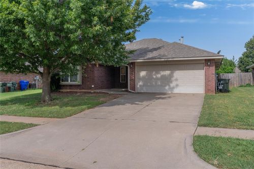 2608 Queenston Ave, Norman, OK, 73071-3831 | Card Image
