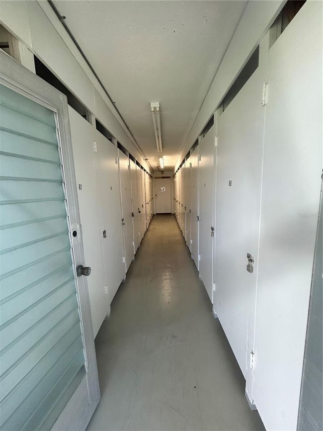 Personal storage unit assigned to unit | Image 24