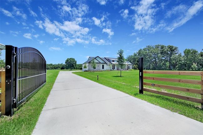 937 Old Welcome Rd, House other with 4 bedrooms, 5 bathrooms and null parking in LITHIA FL | Image 44