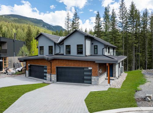 1730 River Run Pl, Whistler, BC, V8E1P4 | Card Image
