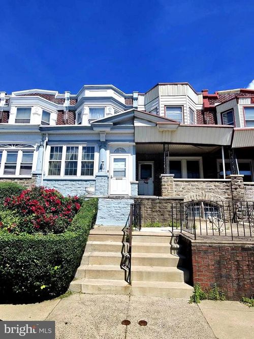 4957 N 9th St, PHILADELPHIA, PA, 19141-3925 | Card Image