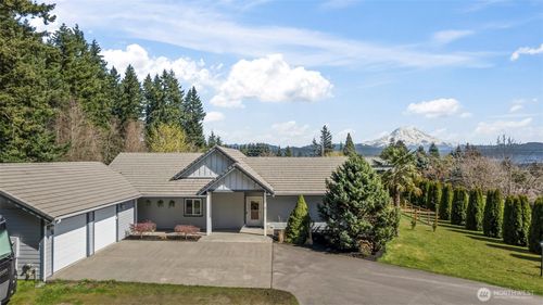 10111 252nd St E, Graham, WA, 98338-9167 | Card Image