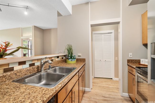 APT-311B - 1020 Aoloa Pl, Condo with 3 bedrooms, 2 bathrooms and 2 parking in Kailua HI | Image 8