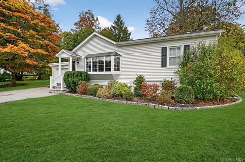 1936 Longvue St, Yorktown Heights, NY, 10598-4315 | Card Image