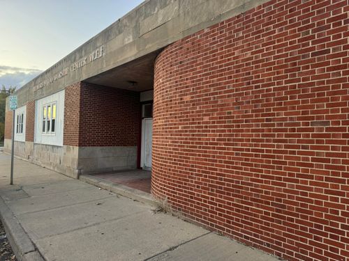 3320 W Vliet St, Milwaukee, WI, 53208-2825 | Card Image