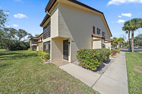 5654 Gardens Dr, Sarasota, FL, 34243-3006 | Card Image