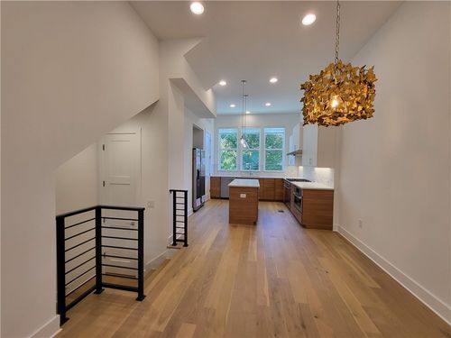 apt-3-3500 Harmon Ave, Austin, TX, 78705-1875 | Card Image