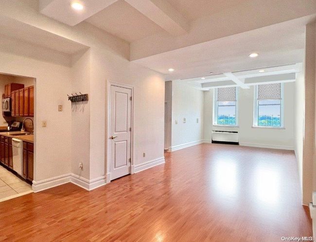 APT-422 - 45-02 Ditmars Blvd, Condo with 2 bedrooms, 2 bathrooms and null parking in Astoria NY | Image 20