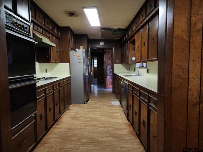 214 Fm 1819, House other with 3 bedrooms, 3 bathrooms and null parking in Wells TX | Image 7