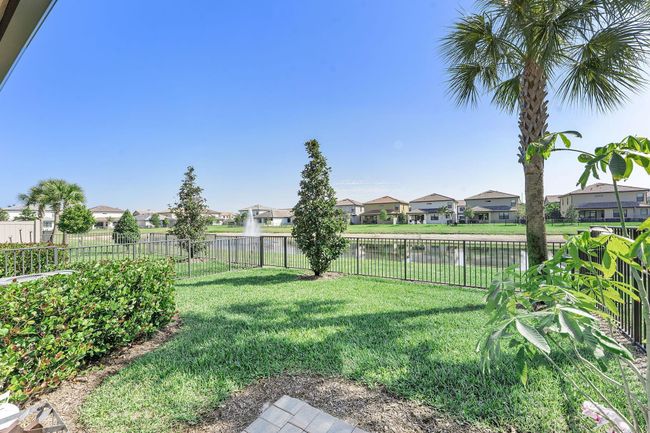 4822 Jumping Way, Condo with 3 bedrooms, 3 bathrooms and null parking in Lake Worth FL | Image 16