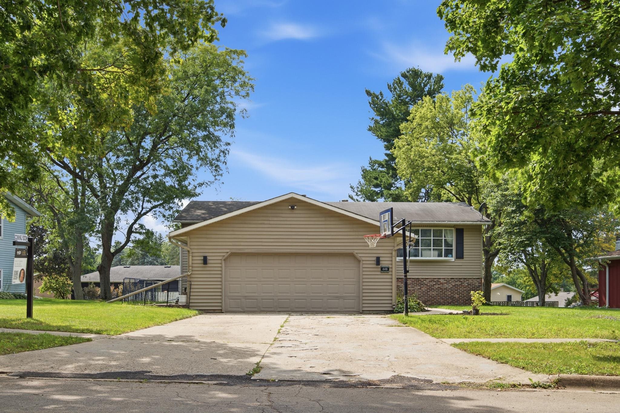 Residential in FREEPORT