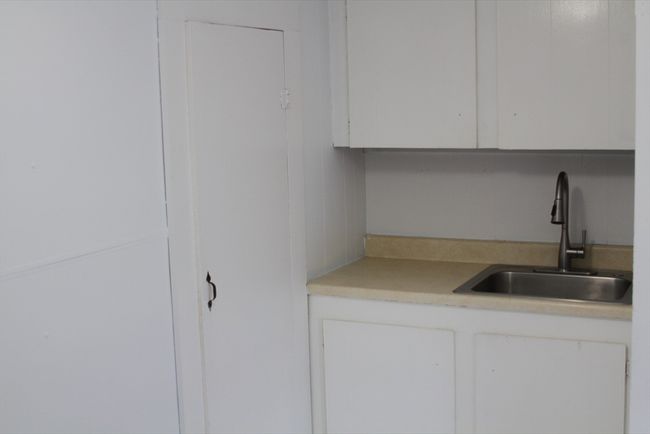 A - 151 Canton St, Condo with 1 bedrooms, 1 bathrooms and 2 parking in Randolph MA | Image 7