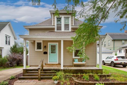 808 Wisconsin Ave, Saint Joseph, MI, 49085-1536 | Card Image