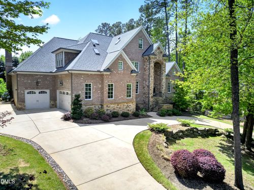 3513 Eilla Bluffs Ct, Raleigh, NC, 27606-9516 | Card Image