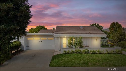 249 Calle Empalme, San Clemente, CA, 92672-2104 | Card Image