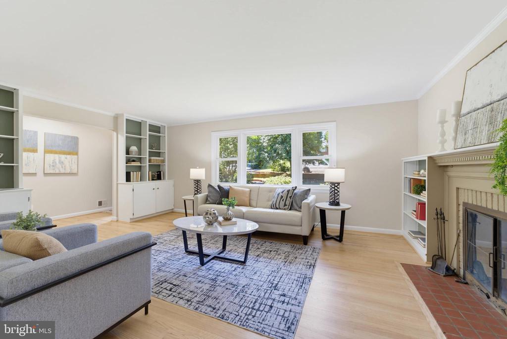 Residential in ANNANDALE 4