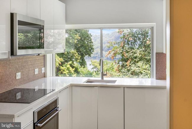 1175 Crest Ln, House other with 4 bedrooms, 4 bathrooms and null parking in MCLEAN VA | Image 10
