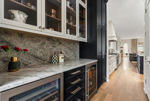 2227 W Huron St, Chicago, IL, 60612-1325 | Card Image