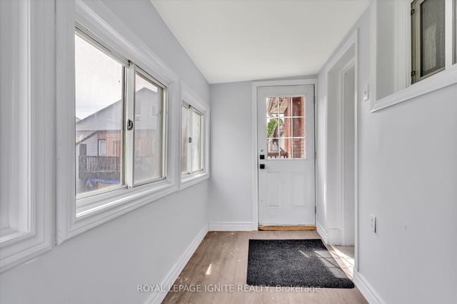 293 Dalhousie St, Home with 5 bedrooms, 3 bathrooms and 4 parking in Peterborough ON | Image 28