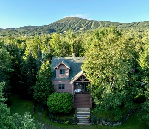 5006 Mountain View Rd, Carrabassett Valley, ME, 04947-5899 | Card Image