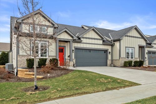 4753 S Cottage Ln, Pleasant Prairie, WI, 53158-1225 | Card Image