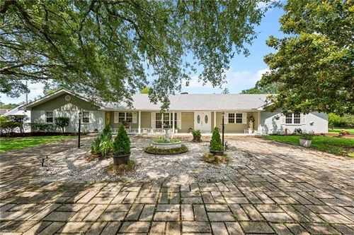 581 S Military Rd, Slidell, LA, 70461-2617 | Card Image