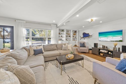 1613 Dewitt St, Panama City, FL, 32401-4044 | Card Image