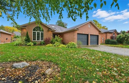 181 Lawrence Lane, Fonthill, ON, L3E0M9 | Card Image