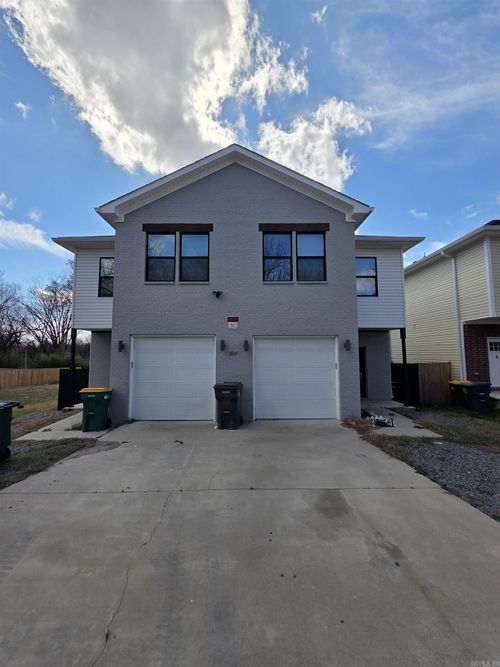 3315 W 15th St, Little Rock, AR, 72204-3105 | Card Image