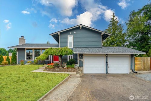 12530 Se 212th Pl, Kent, WA, 98031-2257 | Card Image