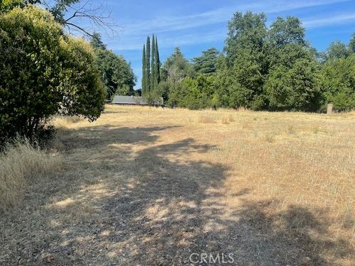 2630 Wyndham Ln, Redding, CA, 96001-3921 | Card Image