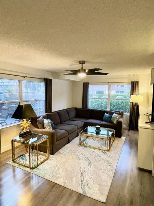 1917 Stratford Way, West Palm Beach, FL, 33409-7614 | Card Image