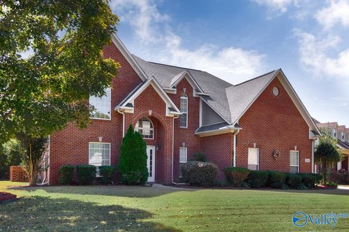 138 River Walk Trl, New Market, AL, 35761-7602 | Card Image