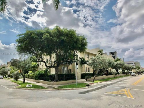 ph-110 Salamanca Ave, Coral Gables, FL, 33134 | Card Image