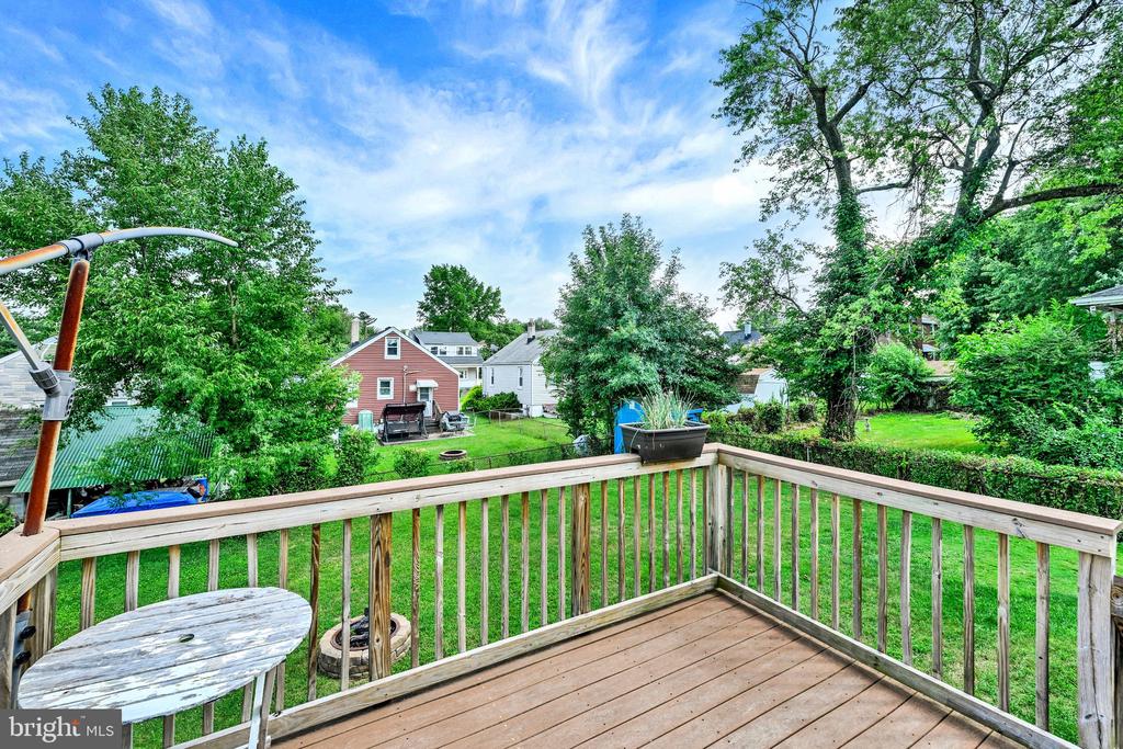 Residential in PARKVILLE 2