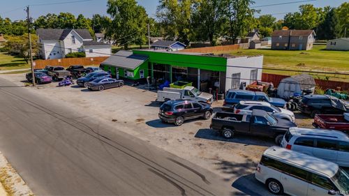 513 W 6th St, Jonesboro, IN, 46938-1306 | Card Image