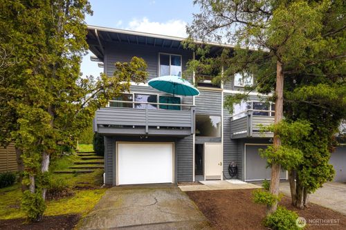 c1-8111 46th Pl W, Mukilteo, WA, 98275-3052 | Card Image