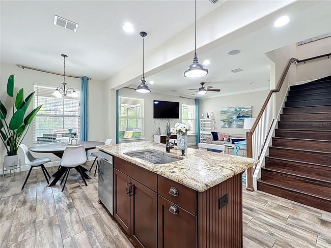 1813 Vista Meadows Dr, House other with 3 bedrooms, 3 bathrooms and null parking in OCOEE FL | Image 19