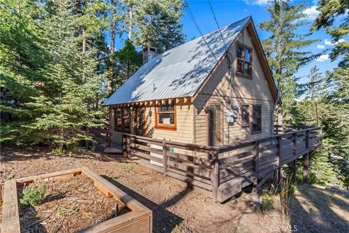 612 Rose Ln, Twin Peaks, CA, 92391 | Card Image