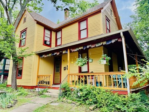 1 Ridgeway Ave, Eureka Springs, AR, 72632-3024 | Card Image