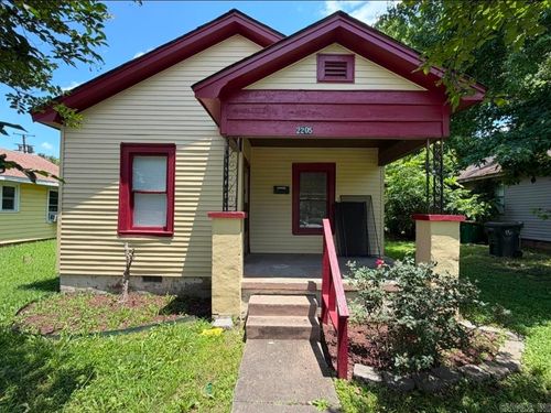 2205 S Martin Street, Little Rock, AR, 72205 | Card Image